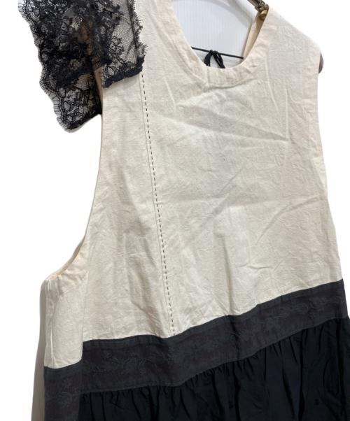 GASA*（ガサ）GASA* (ガサ) エプロンワンピース オフホワイト×ブラック サイズ:freeの古着・服飾アイテム