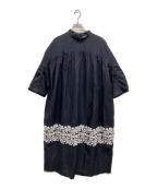 mina perhonenミナ ペルホネン）の古着「Floraleafギャザードレス」｜ネイビー