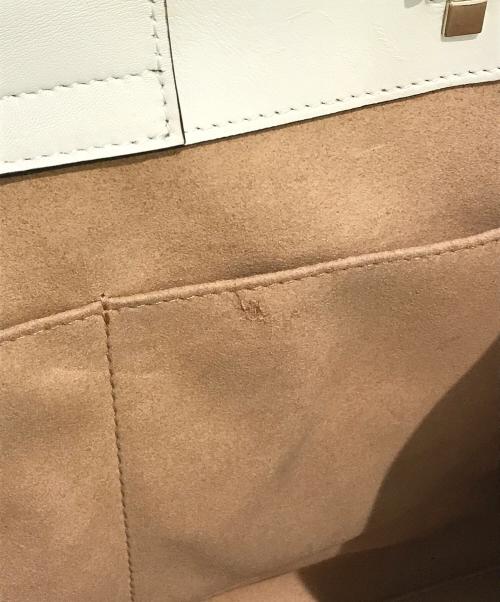 JIMMY CHOO（ジミーチュウ）JIMMY CHOO (ジミーチュウ) VARENNE トートバッグ ホワイトの古着・服飾アイテム