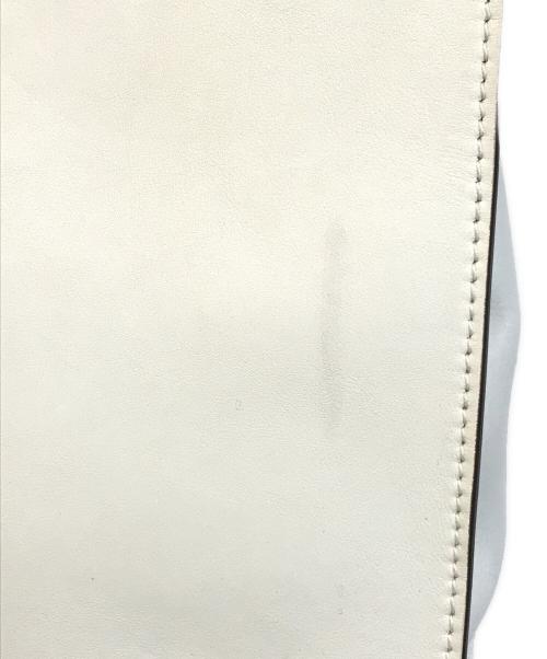 JIMMY CHOO（ジミーチュウ）JIMMY CHOO (ジミーチュウ) VARENNE トートバッグ ホワイトの古着・服飾アイテム