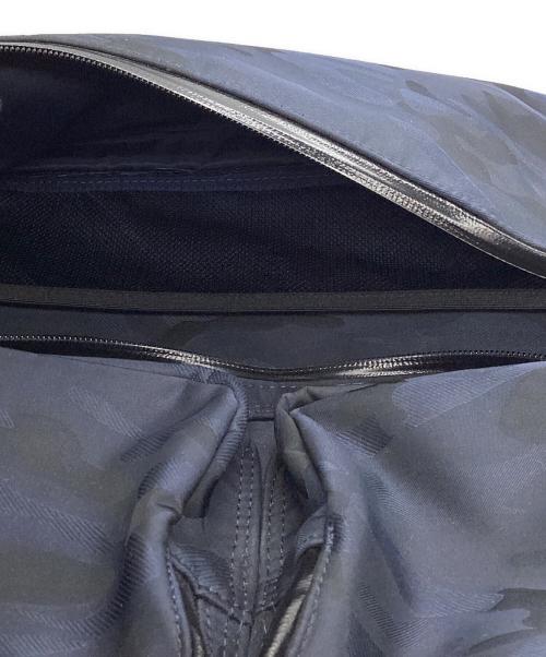 BLACK LABEL CRESTBRIDGE（ブラックレーベル クレストブリッジ）BLACK LABEL CRESTBRIDGE (ブラックレーベル クレストブリッジ) リュック ネイビーの古着・服飾アイテム