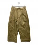 STUDIO NICHOLSONスタジオ ニコルソン）の古着「Deep Pleat Volume Pant」｜ベージュ