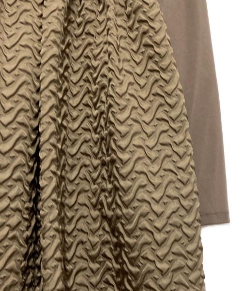 ELENDEEK（エレンディーク）ELENDEEK (エレンディーク) シアードッキングギャザーワンピース ブラウン サイズ:2の古着・服飾アイテム