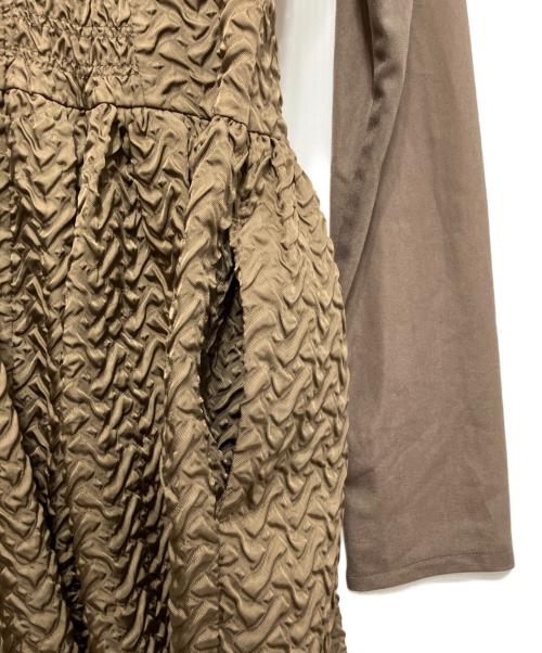 ELENDEEK（エレンディーク）ELENDEEK (エレンディーク) シアードッキングギャザーワンピース ブラウン サイズ:2の古着・服飾アイテム