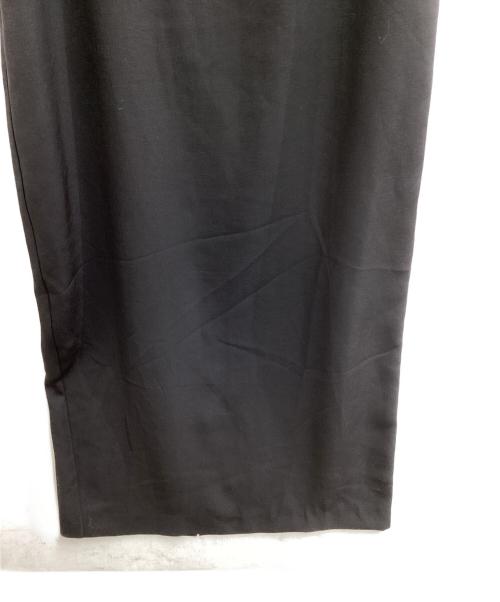 ELENDEEK（エレンディーク）ELENDEEK (エレンディーク) ラペルIラインキャミワンピース / 512550310401 / 25年モデル ブラック サイズ:2の古着・服飾アイテム