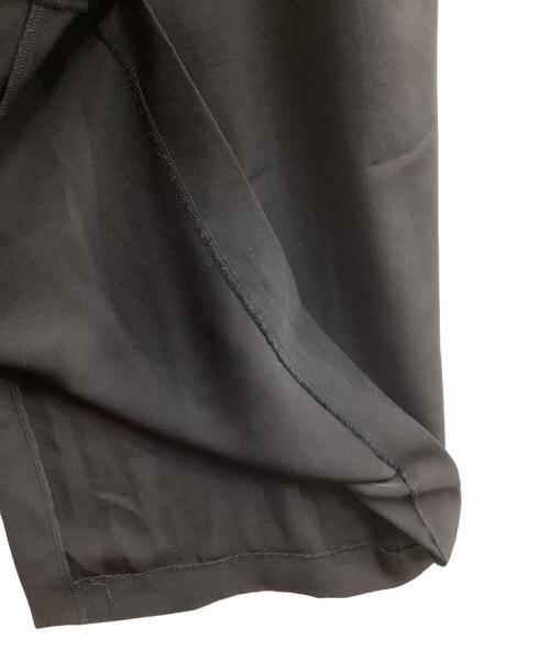 ELENDEEK（エレンディーク）ELENDEEK (エレンディーク) ラペルIラインキャミワンピース / 512550310401 / 25年モデル ブラック サイズ:2の古着・服飾アイテム