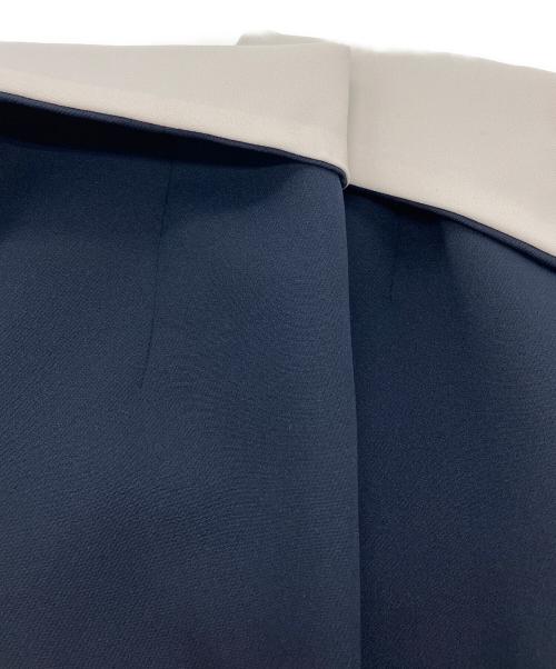 ELENDEEK（エレンディーク）ELENDEEK (エレンディーク) フォルムショートコート ネイビー サイズ:FREEの古着・服飾アイテム