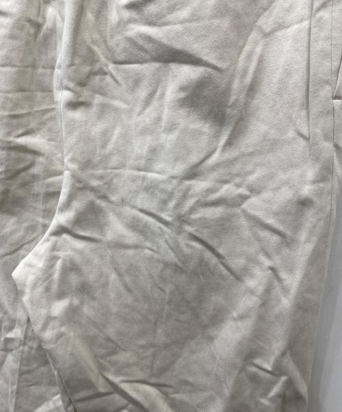 digawel（ディガウェル）digawel (ディガウェル) 2Tuck Tapered Pants アイボリー サイズ:3の古着・服飾アイテム