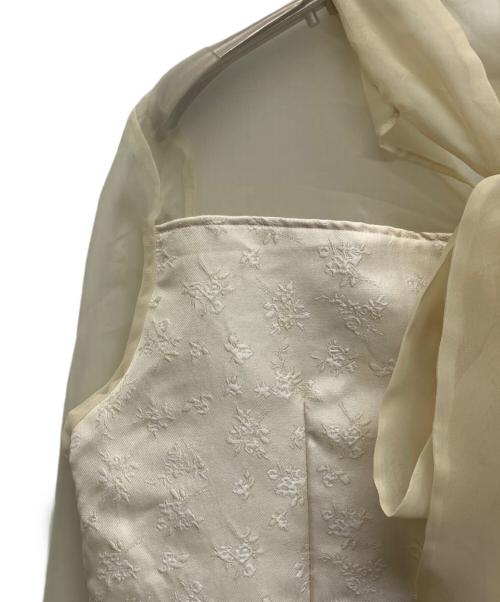 RIV NOBUHIKO（リブノブヒコ）RIV NOBUHIKO (リブノブヒコ) JOSSE BLOUSE アイボリー サイズ:Freeの古着・服飾アイテム