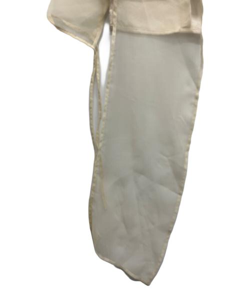 RIV NOBUHIKO（リブノブヒコ）RIV NOBUHIKO (リブノブヒコ) JOSSE BLOUSE アイボリー サイズ:Freeの古着・服飾アイテム