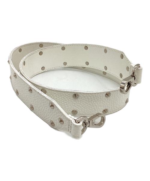 A.D.M.J.（エーディーエムジェイ）A.D.M.J. (エーディーエムジェイ) スタッズショルダーストラップ ホワイトの古着・服飾アイテム