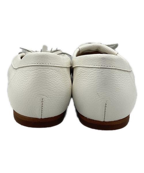 Le Talon（ル タロン）Le Talon (ル タロン) レザーキルトタッセルフラット ホワイト サイズ:SIZE 25cmの古着・服飾アイテム