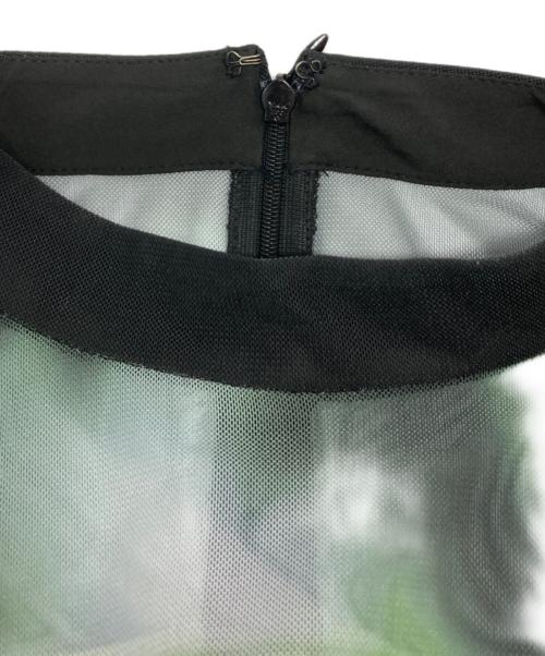 Ameri（アメリ）Ameri (アメリ) SMOKE FLOWER FLARE DRESS/0125105720100 ブラック サイズ:S 未使用品の古着・服飾アイテム