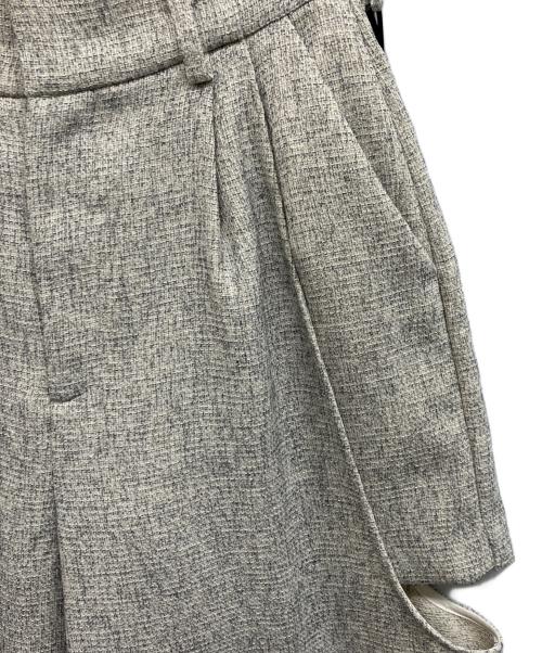Ameri（アメリ）Ameri (アメリ) DEFORMATION SUMMER TWEED PANTS アイボリー サイズ:S 未使用品の古着・服飾アイテム