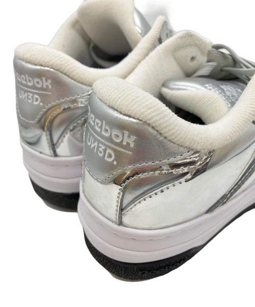 REEBOK（リーボック）REEBOK (リーボック) UN3D. (アンスリード) CLUB C EXTRA/ローカットスニーカー シルバー×ホワイト サイズ:25cmの古着・服飾アイテム