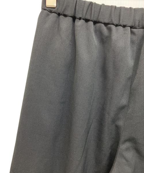 FRAMeWORK（フレームワーク）FRAMeWORK (フレームワーク) TWギャバリラックスパンツ ブラック サイズ:38の古着・服飾アイテム