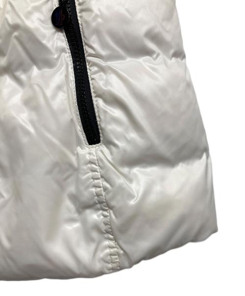 MONCLER（モンクレール）MONCLER (モンクレール) AMANDINE ダウンジャケット ホワイトの古着・服飾アイテム