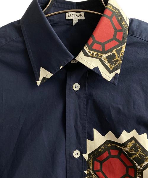 LOEWE（ロエベ）LOEWE (ロエベ) 21AW リングプリントシャツ ネイビー サイズ:37の古着・服飾アイテム