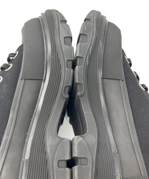 ALEXANDER McQUEEN（アレキサンダーマックイーン）ALEXANDER McQUEEN (アレキサンダーマックイーン) Tread Slick Canvas High-Top Sneakers/トレッド スリック キャンバス ハイトップ スニーカー  ブラック サイズ:39の古着・服飾アイテム