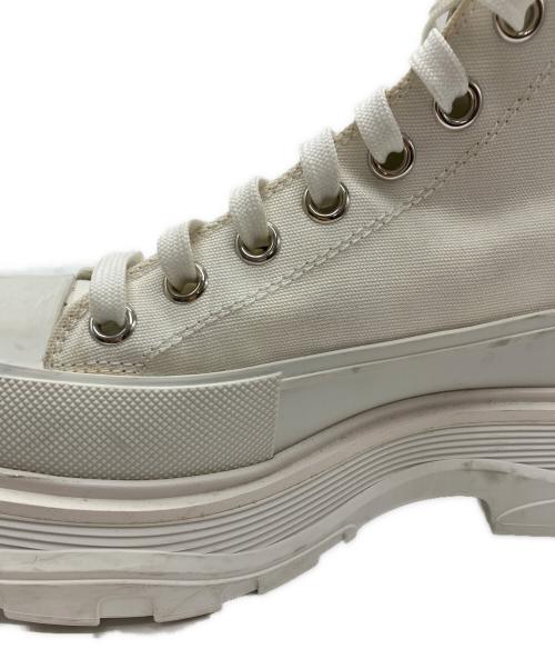 ALEXANDER McQUEEN（アレキサンダーマックイーン）ALEXANDER McQUEEN (アレキサンダーマックイーン) Tread Slick Canvas High Top Sneakers ホワイト サイズ:39の古着・服飾アイテム