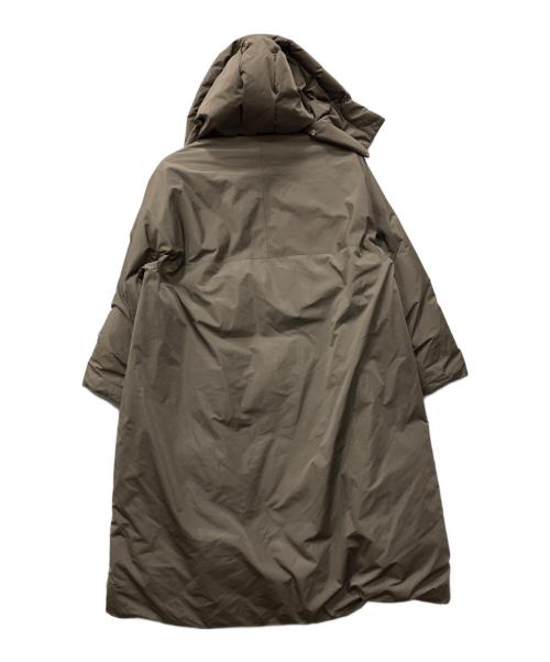 ebure（エブール）EBURE (エブール) フォルムダウンコート カーキ サイズ:36の古着・服飾アイテム