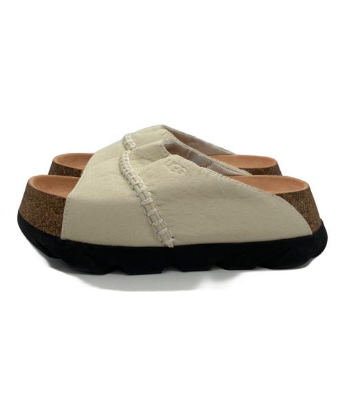UGG（アグ）UGG (アグ) スライドサンダル ベージュ サイズ:23の古着・服飾アイテム