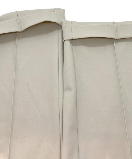 FOXEY（フォクシー）FOXEY (フォクシー) Porto Pants アイボリー サイズ:38の古着・服飾アイテム