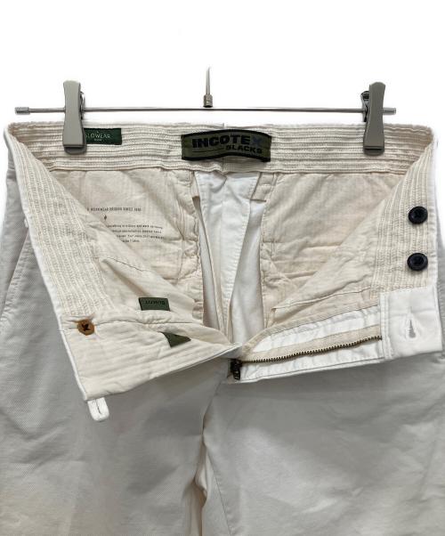 INCOTEX（インコテックス）INCOTEX (インコテックス) ガーメントダイコットンストレッチギャバジンテーパードパンツ ホワイト サイズ:76cm（W30）の古着・服飾アイテム