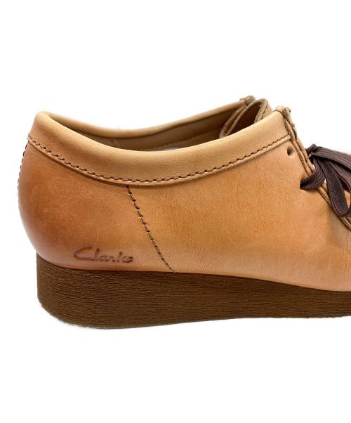 CLARKS（クラークス）CLARKS (クラークス) WALLABEES ブラウン サイズ:25.5の古着・服飾アイテム