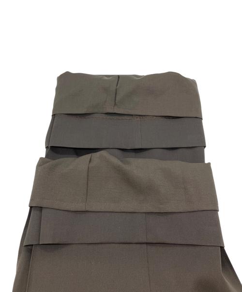 NEAU（ニュー）NEAU (ニュー) スラックス　センタープレスストレートパンツ ブラウン サイズ:SIZE 0の古着・服飾アイテム