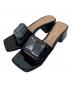 Gianvito Rossi（ジャンヴィト ロッシ）の古着「JAIPUR SLIDE ヒールサンダル」｜ブラック