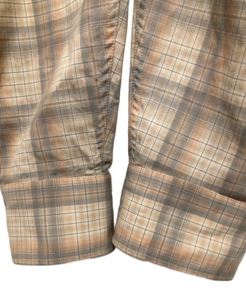 AURALEE（オーラリー）AURALEE (オーラリー) SUPER LIGHT WOOL CHECK SHIRTS ベージュ サイズ:４の古着・服飾アイテム