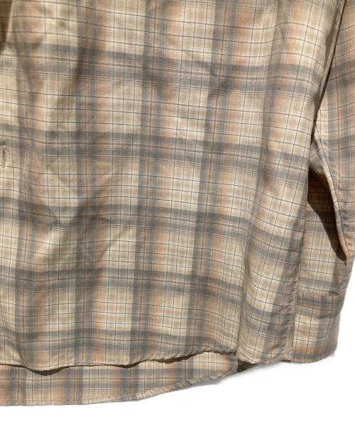 AURALEE（オーラリー）AURALEE (オーラリー) SUPER LIGHT WOOL CHECK SHIRTS ベージュ サイズ:４の古着・服飾アイテム