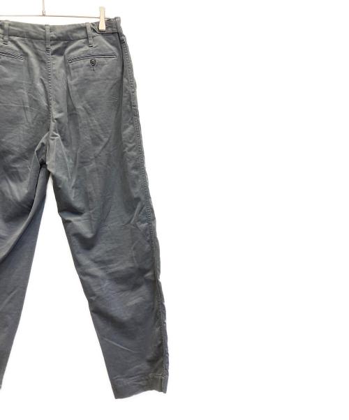 AURALEE（オーラリー）AURALEE (オーラリー) WASHED FINX BUGGY SATIN WIDE PANTS グレー サイズ:4の古着・服飾アイテム