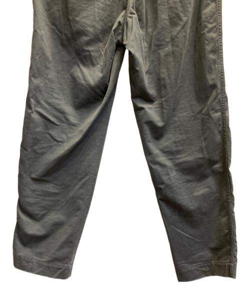 AURALEE（オーラリー）AURALEE (オーラリー) WASHED FINX BUGGY SATIN WIDE PANTS グレー サイズ:4の古着・服飾アイテム