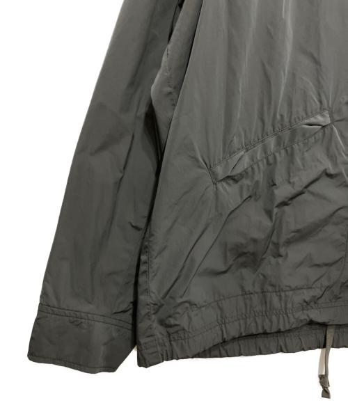 AUBETT（オーベット）AUBETT (オーベット) キューブテックスナイロンコーチジャケット チャコールグレー サイズ:4の古着・服飾アイテム