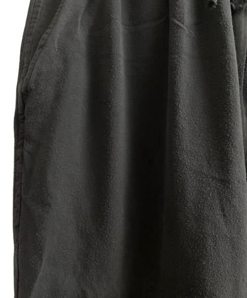 COMOLI（コモリ）COMOLI (コモリ) 21AW シルクネル ドローストリングパンツ ネイビー サイズ:2の古着・服飾アイテム