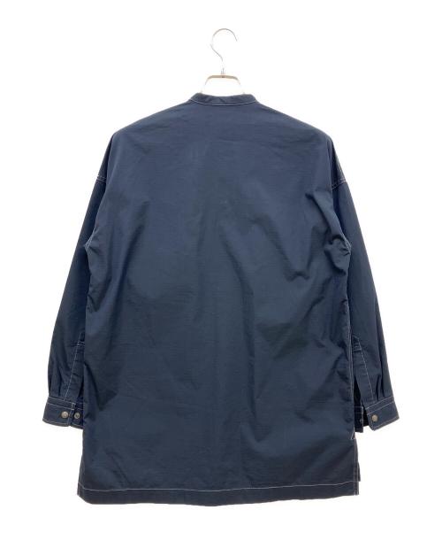 and wander（アンドワンダー）and wander (アンドワンダー) CORDURA typewriter shirt ネイビー サイズ:2の古着・服飾アイテム