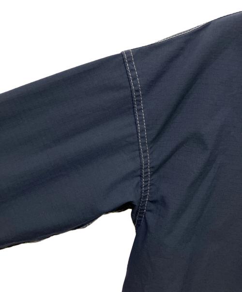 and wander（アンドワンダー）and wander (アンドワンダー) CORDURA typewriter shirt ネイビー サイズ:2の古着・服飾アイテム