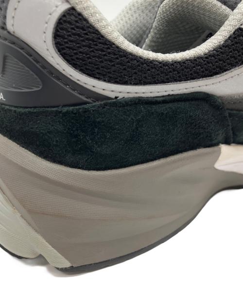 NEW BALANCE（ニューバランス）NEW BALANCE (ニューバランス) 990v6 スニーカー ブラック×ホワイト サイズ:27.5の古着・服飾アイテム