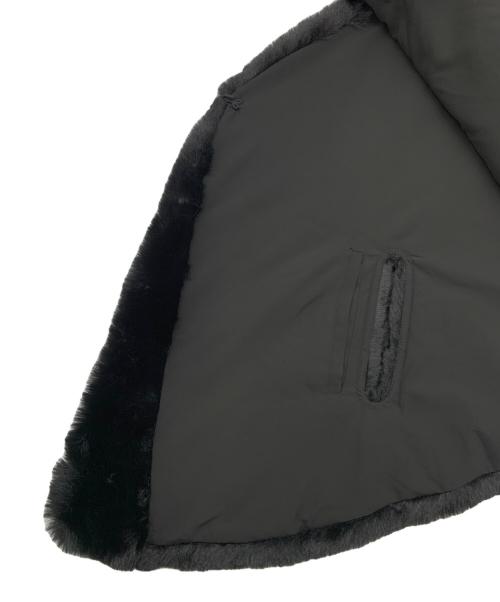 JENNE（ジェンヌ）JENNE (ジェンヌ) リッチボリュームファーケープ ブラック サイズ:FREEの古着・服飾アイテム