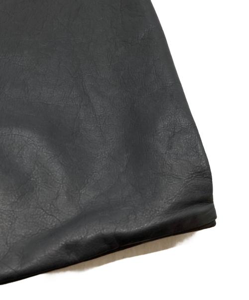 SLOW&CO（スロウアンドコー）SLOW&CO (スロウアンドコー) レザーショルダー ハンドバッグ ブラックの古着・服飾アイテム