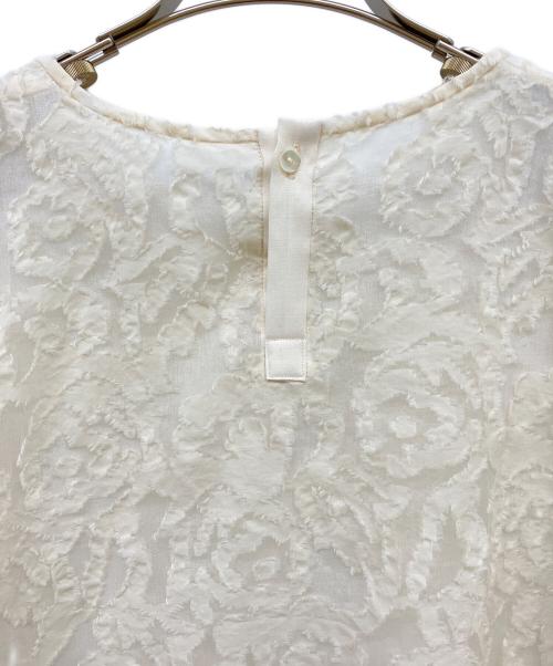 BEARDSLEY（ビアズリー）BEARDSLEY (ビアズリー) カットジャガードレイヤードブラウス アイボリー サイズ:freeの古着・服飾アイテム