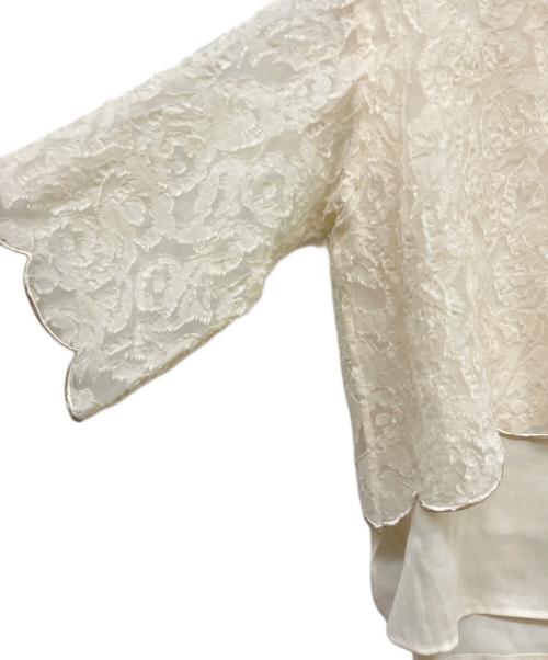 BEARDSLEY（ビアズリー）BEARDSLEY (ビアズリー) カットジャガードレイヤードブラウス アイボリー サイズ:freeの古着・服飾アイテム