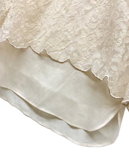 BEARDSLEY（ビアズリー）BEARDSLEY (ビアズリー) カットジャガードレイヤードブラウス アイボリー サイズ:freeの古着・服飾アイテム