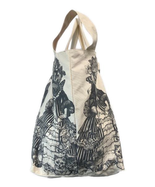 Yuko Higuchi（ユウコ ヒグチ）Yuko Higuchi (ユウコ ヒグチ) ビクトリアントートバッグ ベージュの古着・服飾アイテム