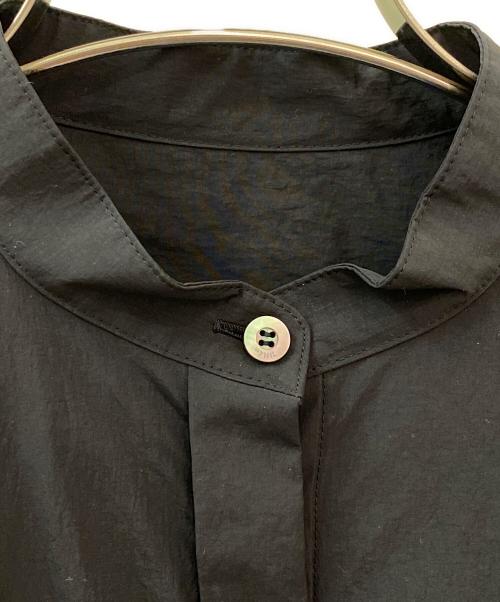 LE PHIL（ル フィル）LE PHIL (ル フィル) ミリタリープルーフギャザーブラウス ブラック サイズ:Freeの古着・服飾アイテム