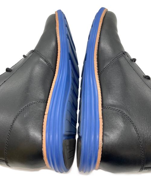 COLE HAAN（コールハーン）COLE HAAN (コールハーン) オリジナルグランド チャッカブーツ ブラック×ブルー サイズ:SIZE 8 1/2の古着・服飾アイテム