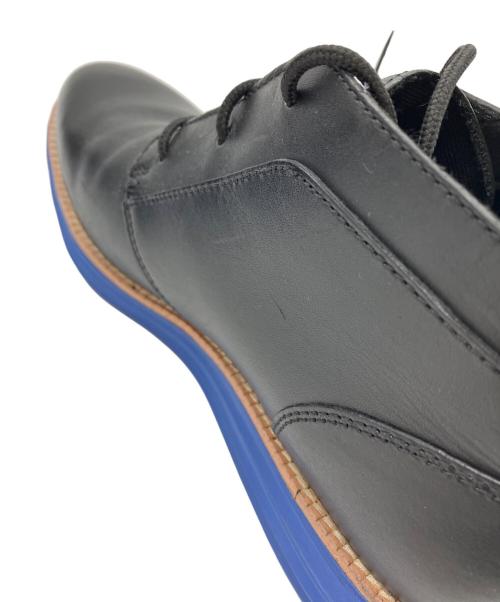 COLE HAAN（コールハーン）COLE HAAN (コールハーン) オリジナルグランド チャッカブーツ ブラック×ブルー サイズ:SIZE 8 1/2の古着・服飾アイテム