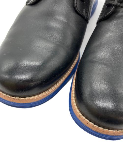 COLE HAAN（コールハーン）COLE HAAN (コールハーン) オリジナルグランド チャッカブーツ ブラック×ブルー サイズ:SIZE 8 1/2の古着・服飾アイテム
